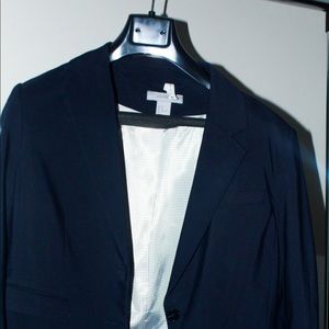 Must Go‼️ Donation Sale NWOT H&M Navy Blue Blazer. Read description 👇